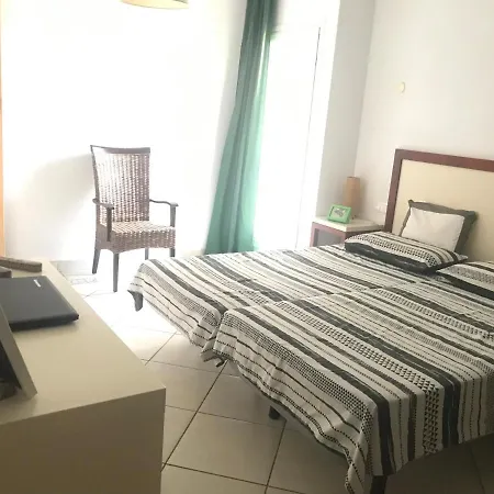 Acogedora Habitacion Doble En Adosado Privat bolig